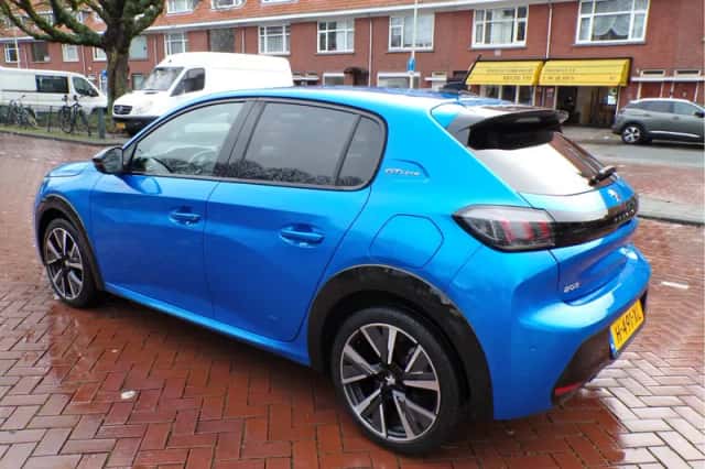 Peugeot 208 (2020) thumbnail 10