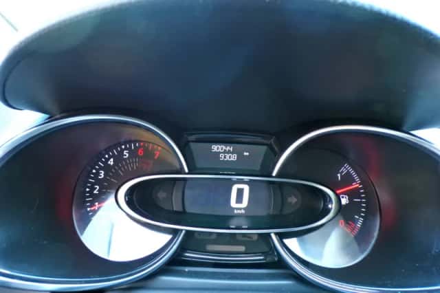 Renault Clio (2017) thumbnail 18