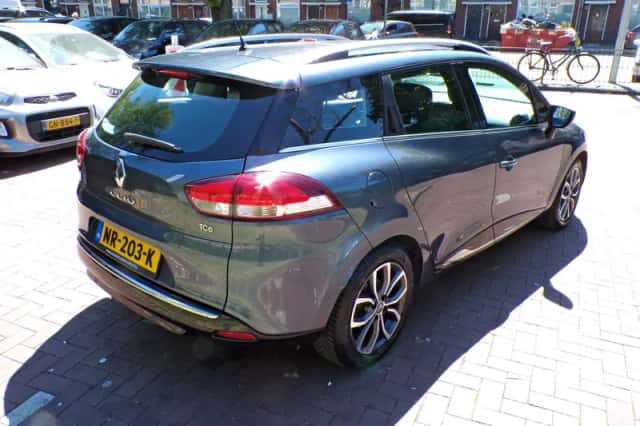 Renault Clio (2017) thumbnail 8