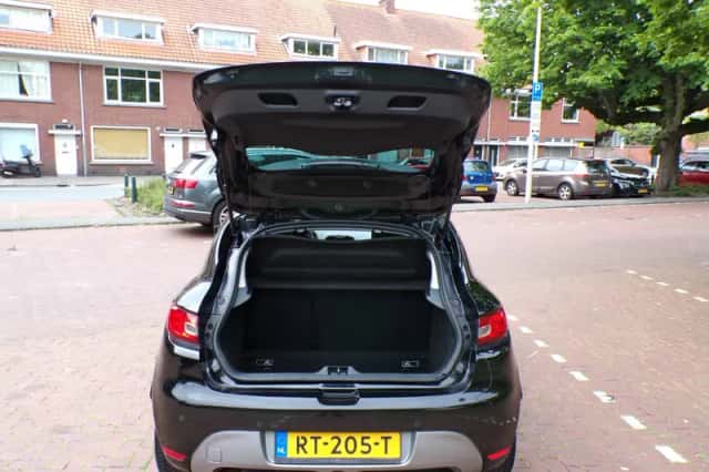 Renault Clio (2016) thumbnail 12