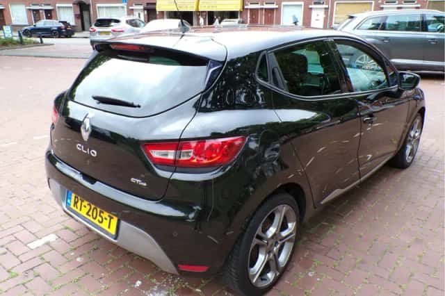 Renault Clio (2016) thumbnail 9