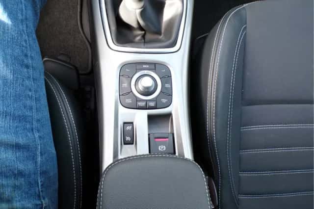 Renault Laguna (2012) thumbnail 20