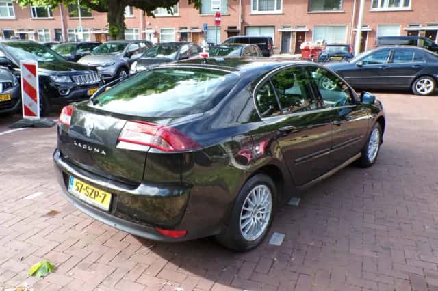 Renault Laguna (2012) thumbnail 8