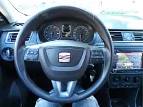 SEAT Toledo (2013) thumbnail 15