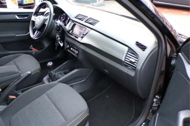 Škoda Fabia (2019) thumbnail 14