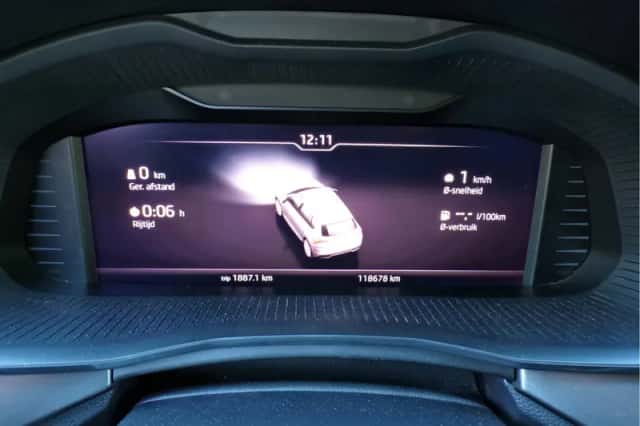 Škoda Kamiq (2019) thumbnail 18