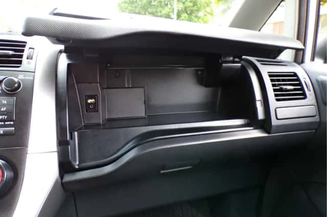 Toyota Auris (2011) thumbnail 15