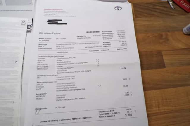 Toyota RAV4 (2016) thumbnail 40