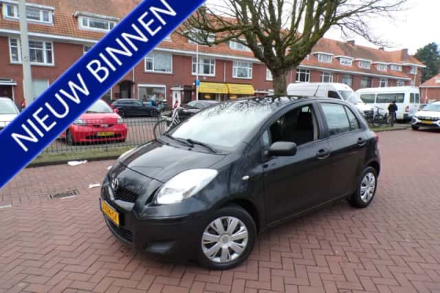 Toyota Yaris (2009)