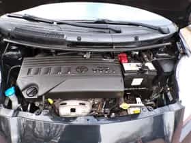 Toyota Yaris (2009) thumbnail 12