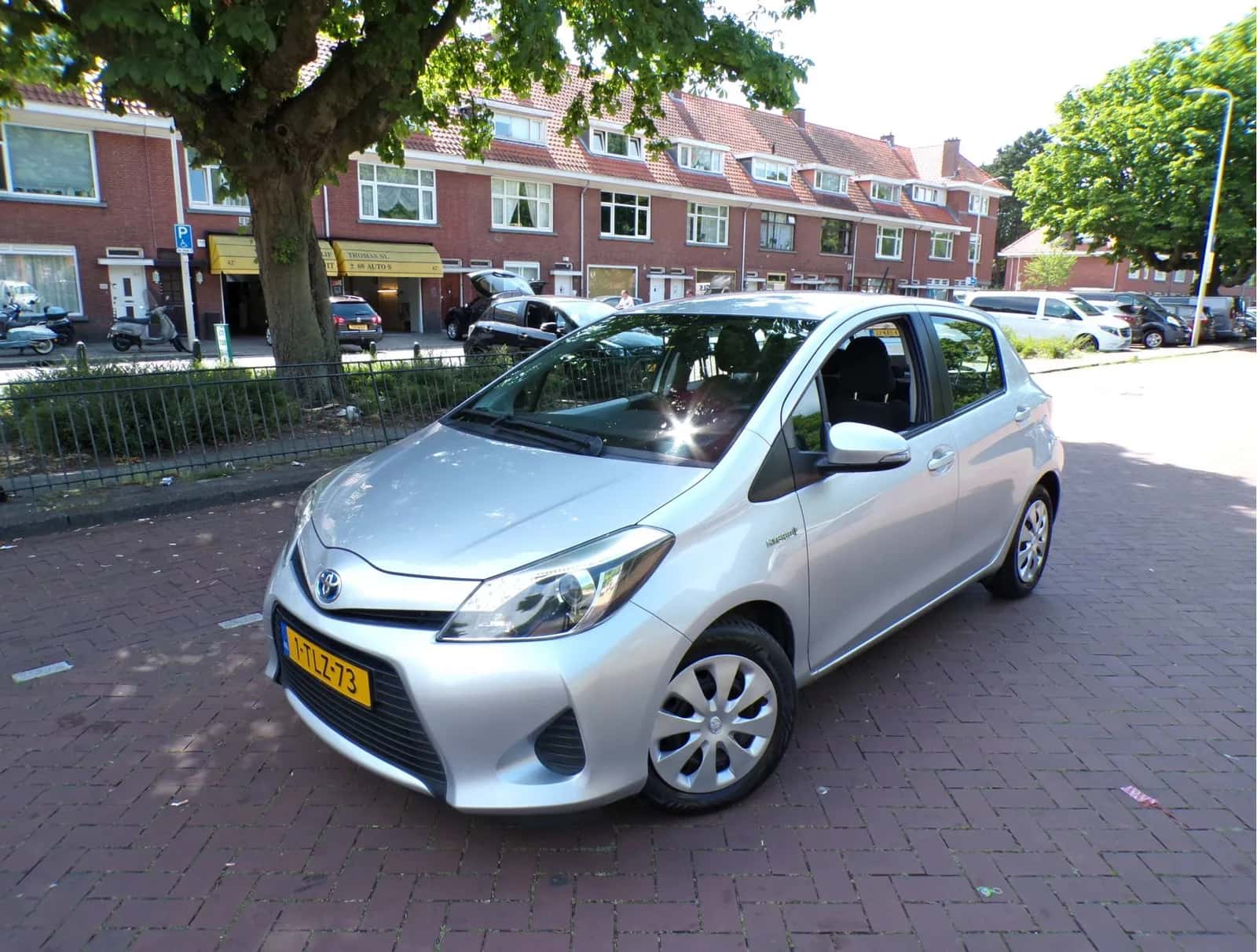 Toyota Yaris (2014) — foto 1