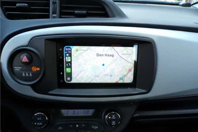 Toyota Yaris (2014) thumbnail 22