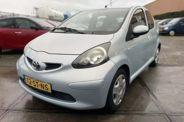 Toyota Aygo (2006) thumbnail 1