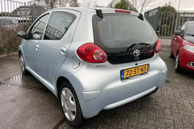 Toyota Aygo (2006) thumbnail 5