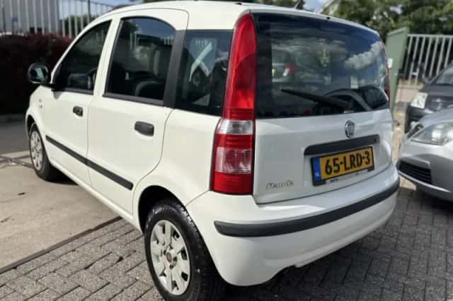 Fiat Panda (2010) thumbnail 6