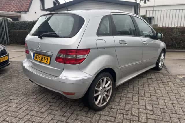 Mercedes-Benz B-Klasse (2010) thumbnail 6