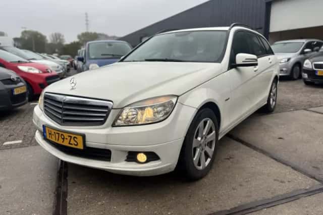 Mercedes-Benz C-Klasse (2009) thumbnail 1
