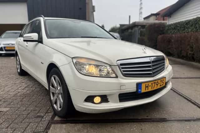 Mercedes-Benz C-Klasse (2009) thumbnail 2