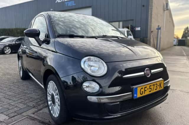 Fiat 500 (2014) thumbnail 2
