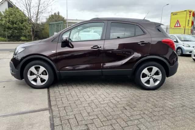 Opel Mokka (2015) thumbnail 4