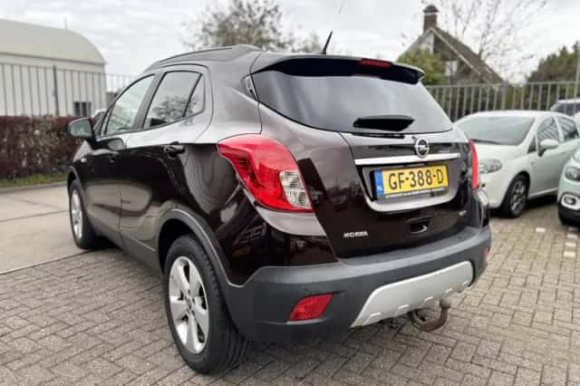Opel Mokka (2015) thumbnail 5
