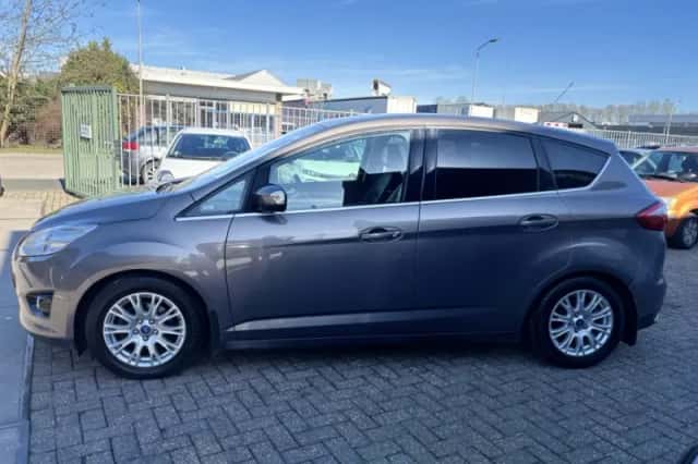Ford C-Max (2013) thumbnail 3