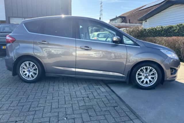 Ford C-Max (2013) thumbnail 4