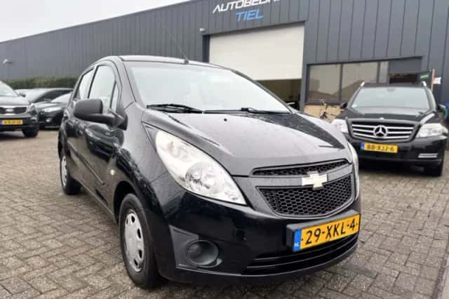 Chevrolet Spark (2012) thumbnail 2