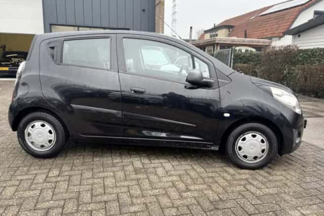 Chevrolet Spark (2012) thumbnail 4