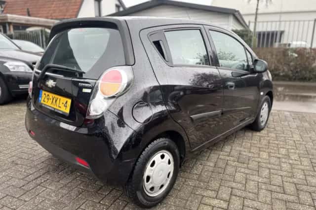 Chevrolet Spark (2012) thumbnail 5