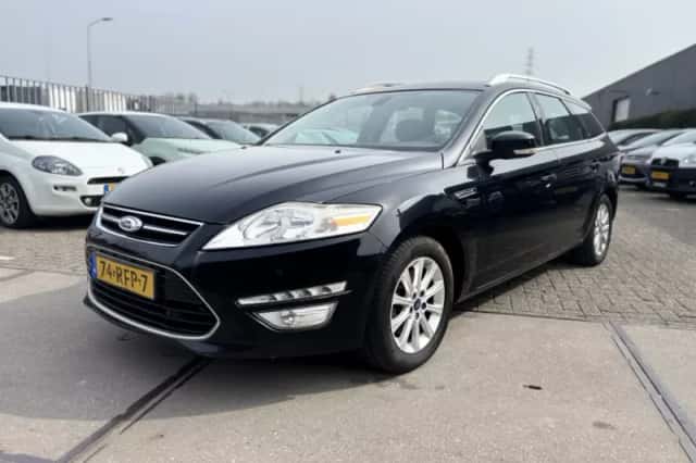 Ford Mondeo (2011) thumbnail 1