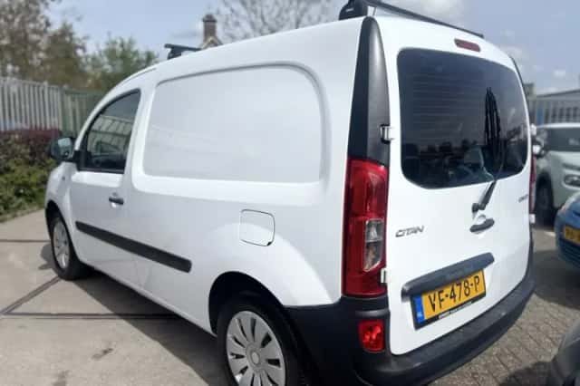Mercedes-Benz Citan (2013) thumbnail 6