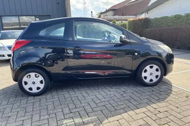Ford Ka (2012) thumbnail 3