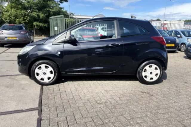 Ford Ka (2012) thumbnail 4