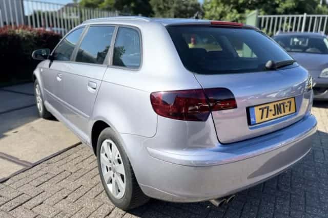 Audi A3 (2006) thumbnail 6