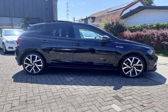 Volkswagen Polo (2019) thumbnail 3