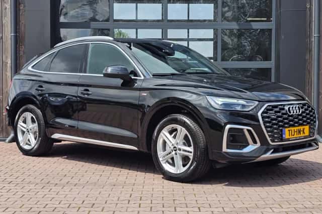 Audi Q5 (2022) thumbnail 6