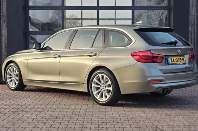 BMW 3-Serie (2016) thumbnail 4