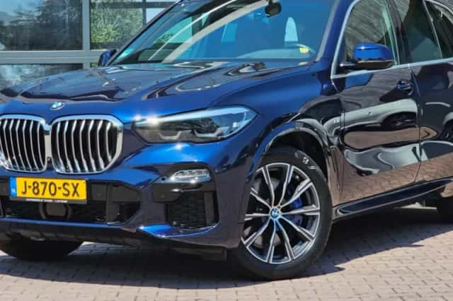 BMW X5 (2020) thumbnail 1