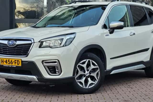 Subaru Forester (2019) thumbnail 1