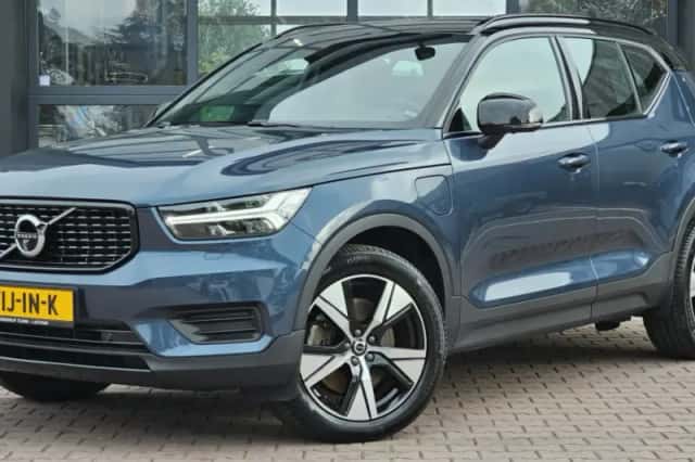 Volvo XC40 (2022) thumbnail 1
