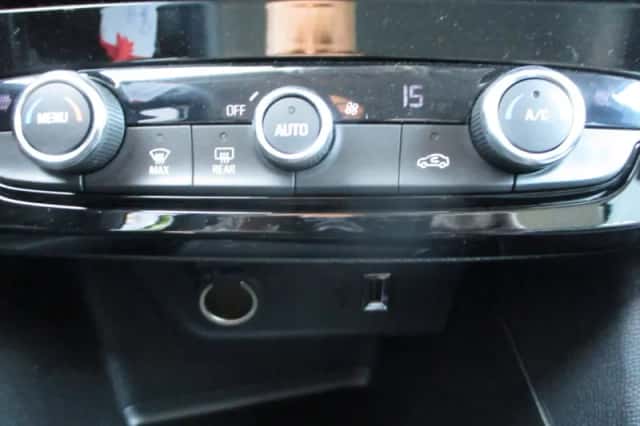 Opel Mokka (2023) thumbnail 5