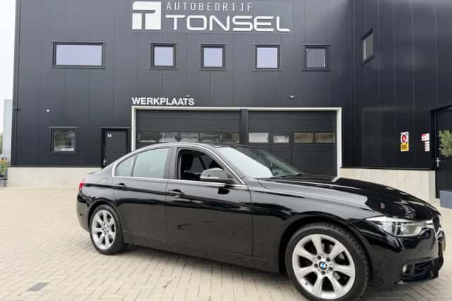 BMW 3-Serie (2017) thumbnail 6