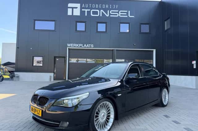 BMW 5-Serie (2008) thumbnail 1