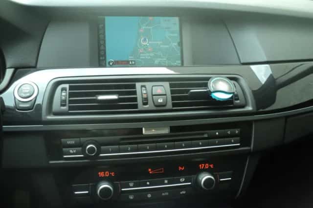 BMW 5-Serie (2011) thumbnail 4