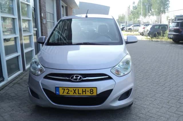 Hyundai i10 (2012) thumbnail 6