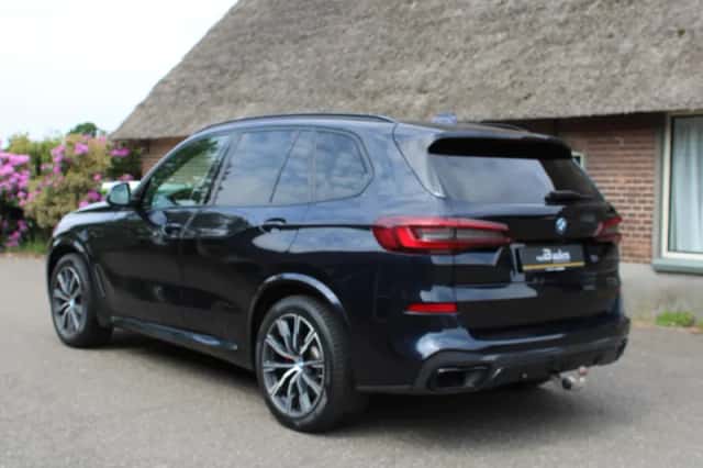 BMW X5 (2021) thumbnail 5