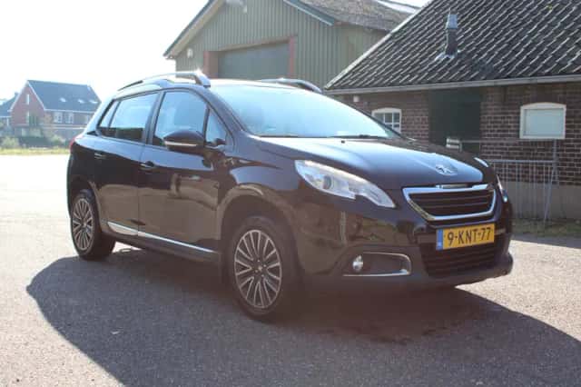 Peugeot 2008 (2013) thumbnail 3
