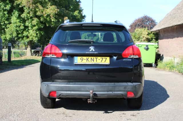 Peugeot 2008 (2013) thumbnail 4