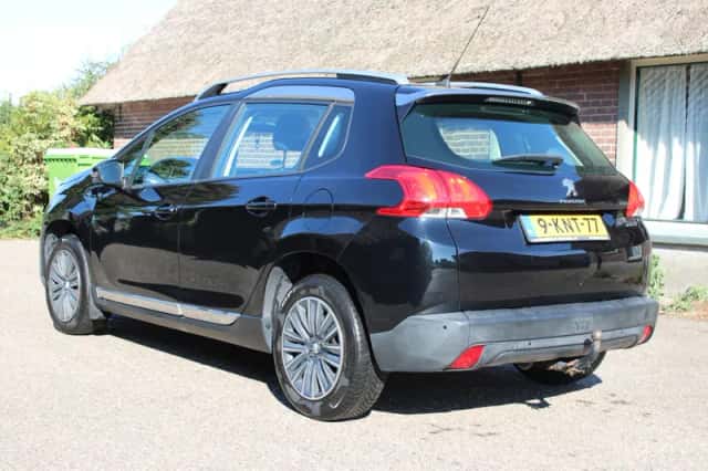 Peugeot 2008 (2013) thumbnail 5
